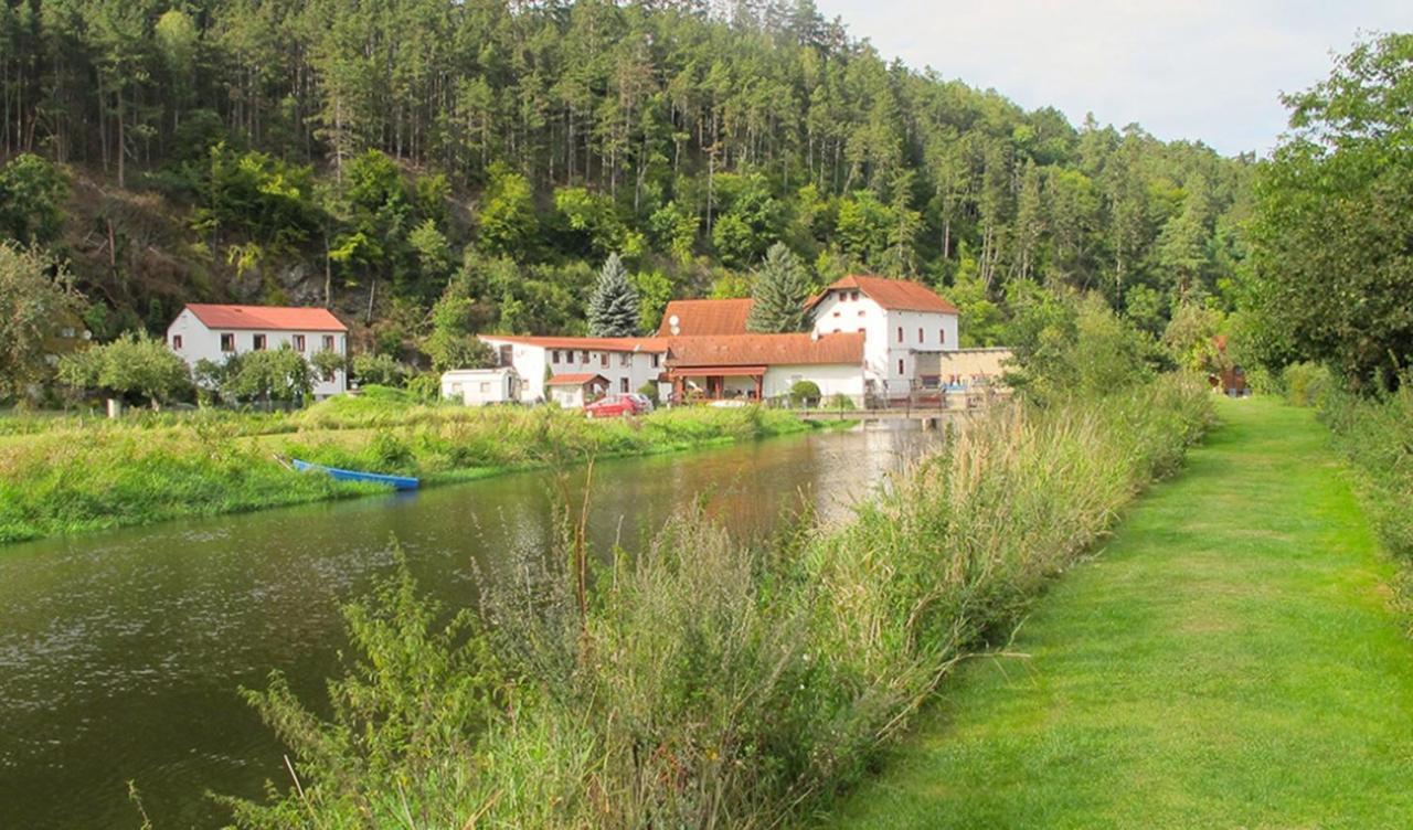 Apartament Cechuv Mlyn Hrebecniky Zewnętrze zdjęcie